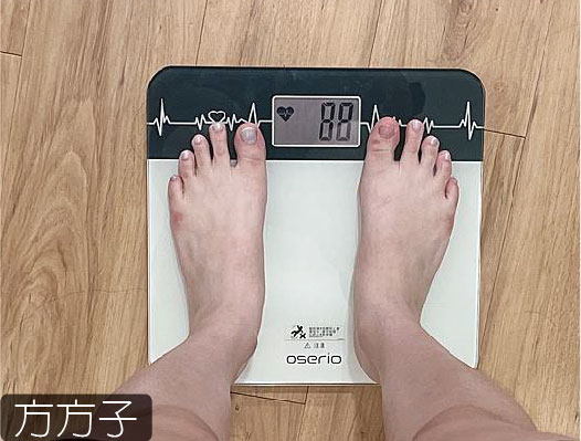 注意身材，更注意體內心率｜ Oserio 歐瑟若心率體重計開箱